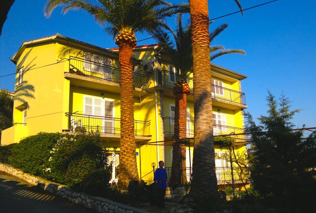 House Rozi Hotell Palit Eksteriør bilde